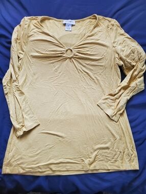 Carmen Marc Valvo Top, Size: Medium